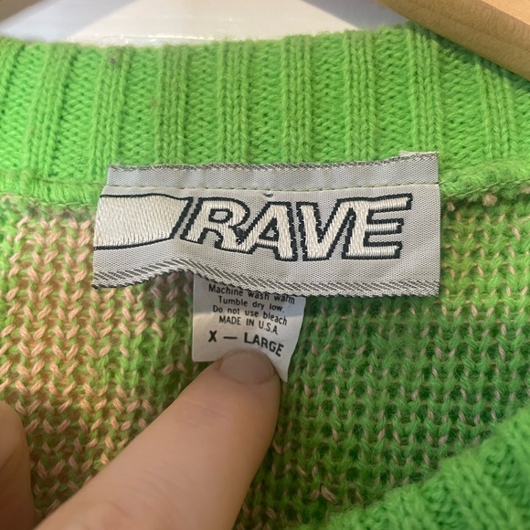 Rave 1980's Geometric Pattern Sweater 0311 - Picture 2 of 3